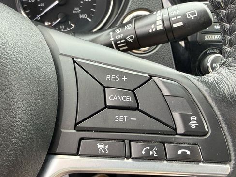 Used 2018 Nissan Rogue Sport SL w/ SL Premium Package AWD/4WD image 14