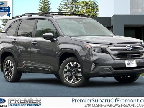 Used 2026 Subaru Forester Premium AWD/4WD image 1