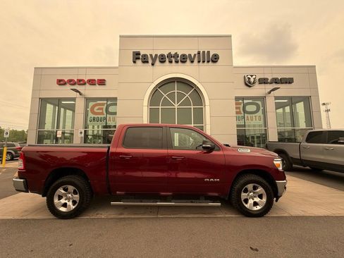 Used 2022 RAM 1500 Big Horn AWD/4WD image 2