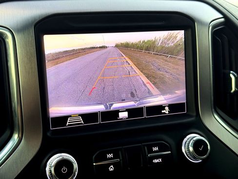 Used 2020 GMC Sierra 1500 SLT w/ SLT Premium Package image 31