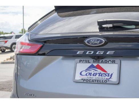 Used 2024 Ford Edge SEL AWD/4WD image 27