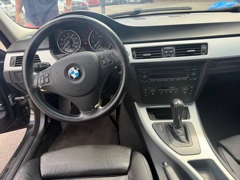 Used 2006 BMW 330i Sedan RWD image 12