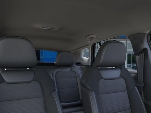New 2026 Chevrolet Trax LT w/ Driver Confidence Package FWD image 24