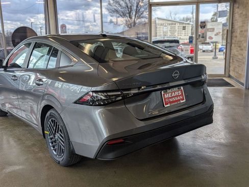 New 2026 Nissan Sentra SV w/ SV Convenience Package FWD image 12