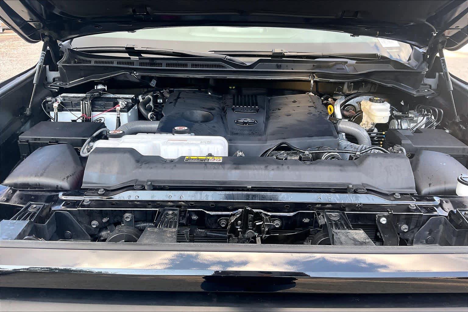 Used 2026 Toyota Tundra SR5 w/ SX Package RWD image 31