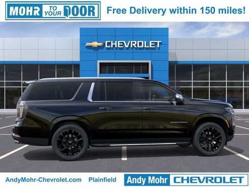 New 2026 Chevrolet Suburban Premier AWD/4WD image 7