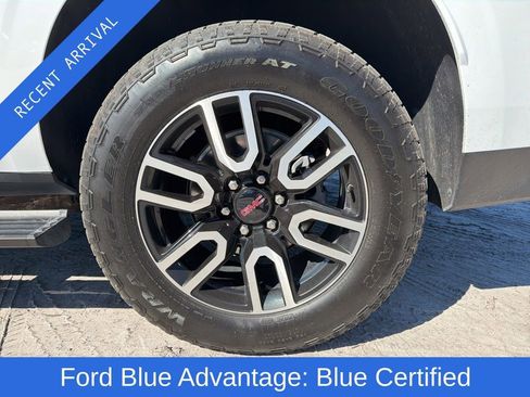 Used 2023 GMC Yukon XL AT4 w/ AT4 Premium Package image 15