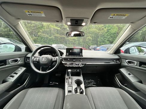 Used 2022 Honda Civic EX image 9
