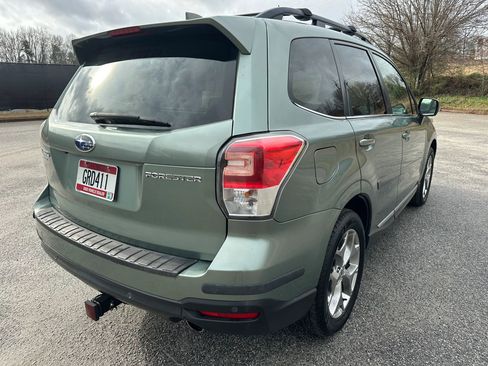 Used 2018 Subaru Forester 2.5i Touring image 5
