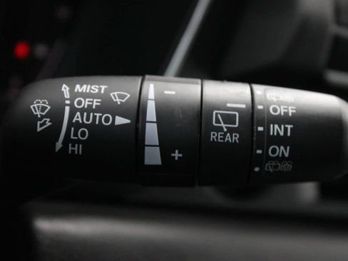 Used 2025 Honda Pilot Elite image 34