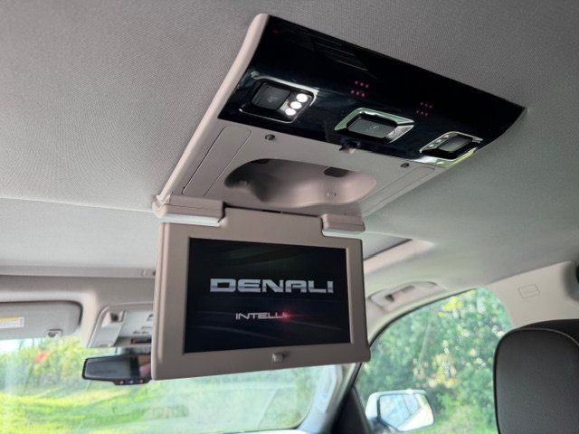 Used 2020 GMC Yukon XL Denali w/ Denali Ultimate Package RWD image 14