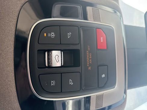 Used 2023 Hyundai Santa Fe Limited image 22