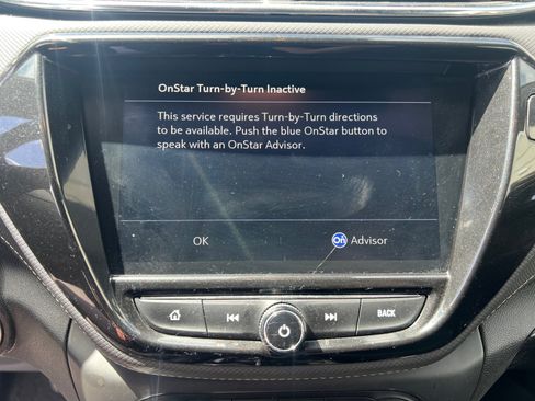 Used 2021 Chevrolet TrailBlazer ACTIV w/ Technology Package AWD/4WD image 19
