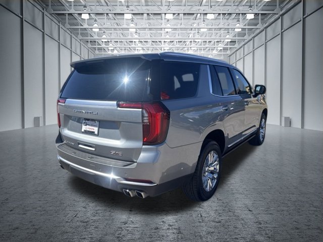 Used 2025 GMC Yukon Denali w/ Sun & Power Step Package AWD/4WD image 5