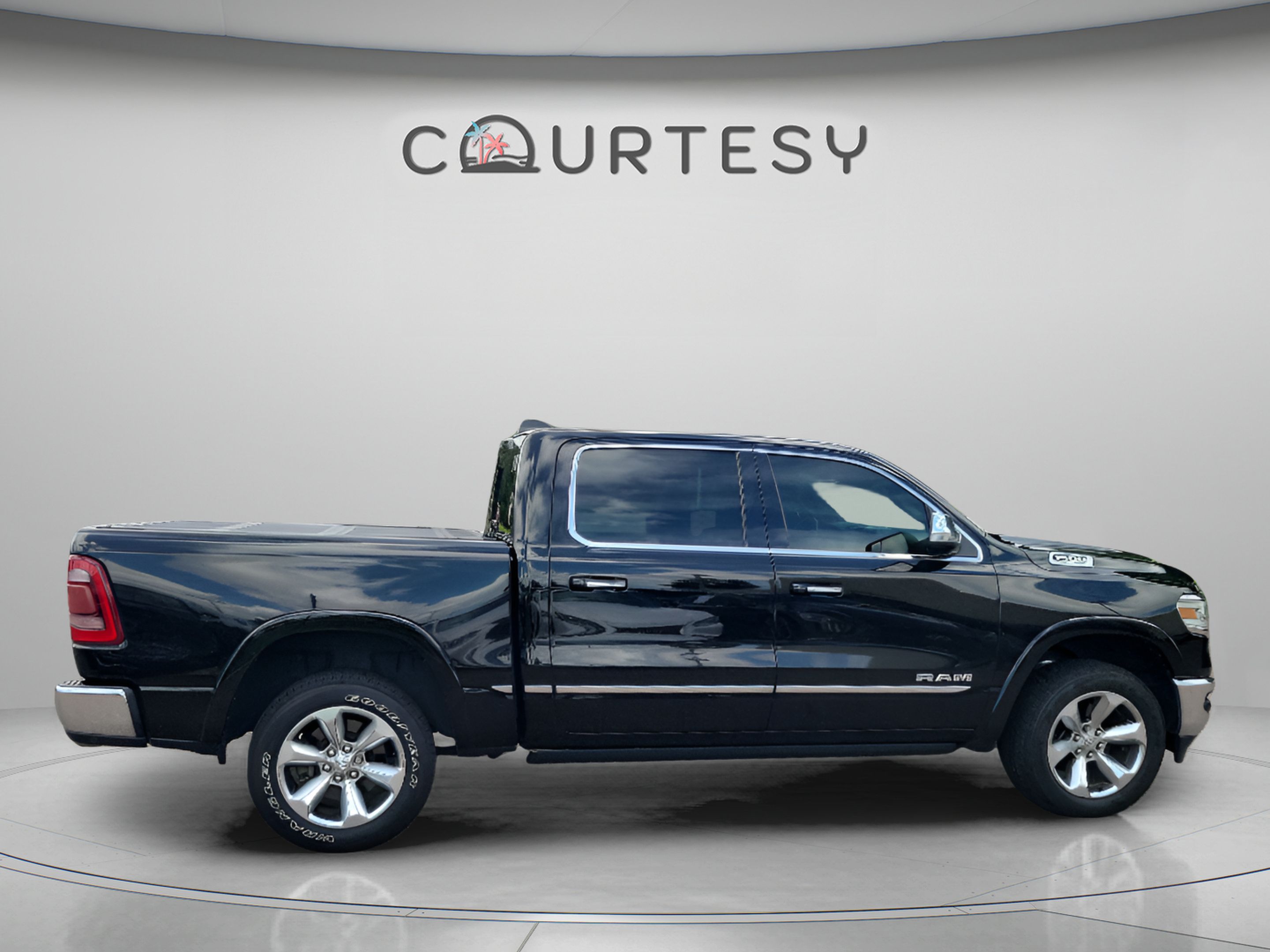 Used 2022 RAM 1500 Limited AWD/4WD image 6