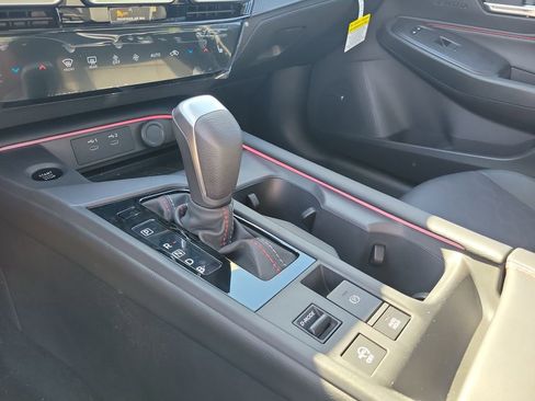 New 2026 Nissan Sentra SR image 39