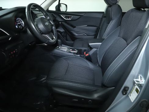 Used 2024 Subaru Forester Premium AWD/4WD image 17
