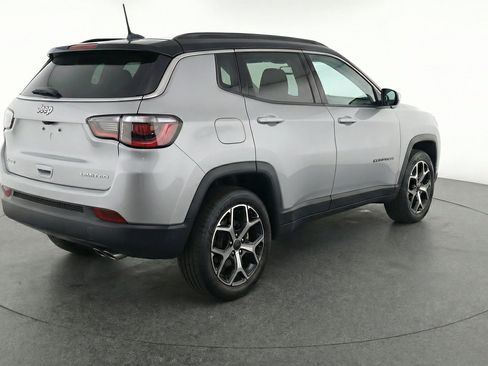 Used 2025 Jeep Compass Limited AWD/4WD image 9