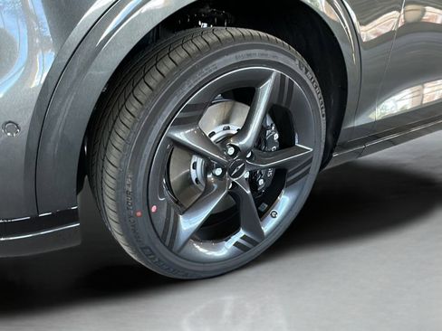 New 2026 Genesis GV70 3.5T Sport Prestige image 4