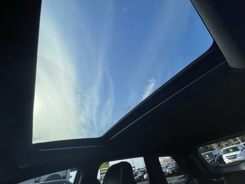 Used 2021 Jeep Grand Cherokee Laredo X image 26