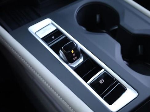 New 2026 Volkswagen Atlas SE image 16