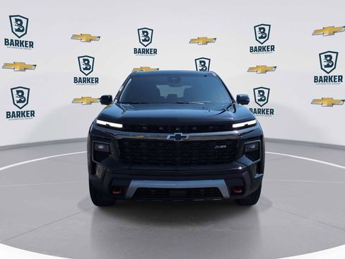 New 2026 Chevrolet Traverse Z71 w/ Driver Confidence Package AWD/4WD image 3