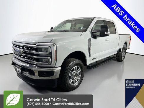 Certified 2025 Ford F350 Lariat w/ Camper Package AWD/4WD image 5