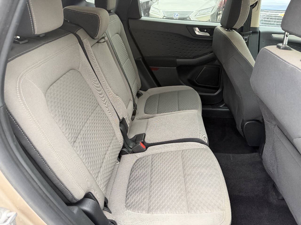 Used 2020 Ford Escape SE AWD/4WD image 31