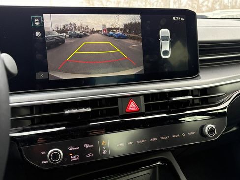 Used 2025 Kia K5 GT-Line image 10