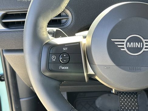 Used 2025 MINI Cooper S image 24