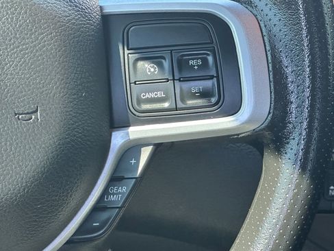 Used 2022 RAM 2500 Big Horn AWD/4WD image 21