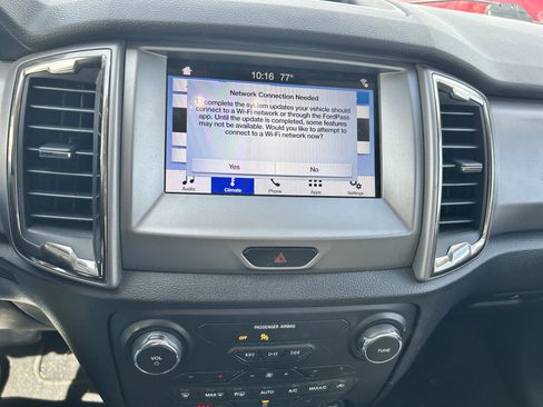 Used 2019 Ford Ranger XLT w/ Equipment Group 302A Luxury RWD image 16