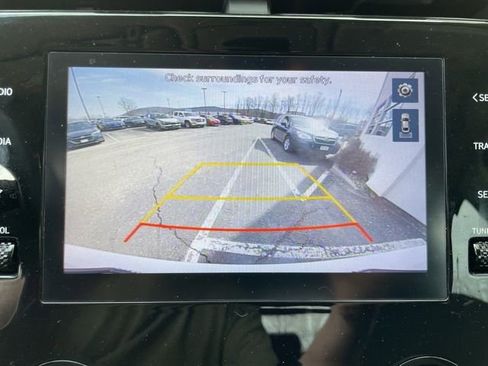 Used 2023 Hyundai Tucson SEL w/ Winter Package image 16