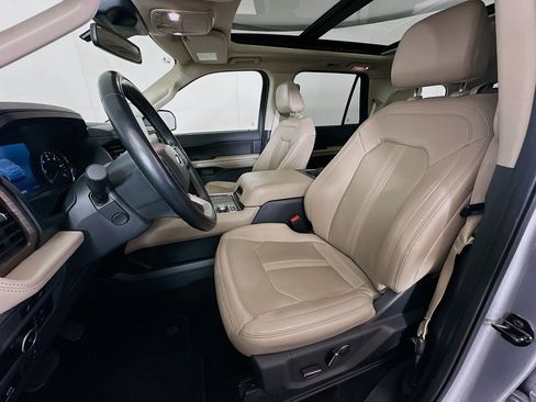 Used 2023 Ford Expedition Limited AWD/4WD image 13