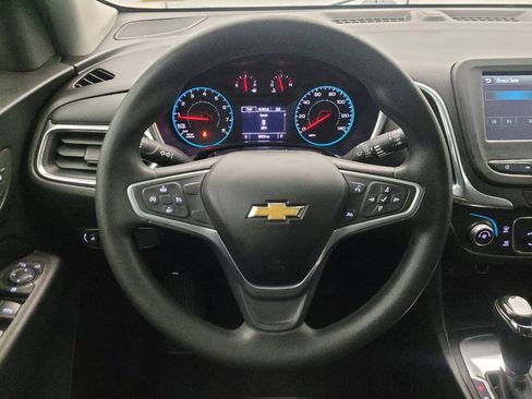 Used 2018 Chevrolet Equinox LT FWD image 22