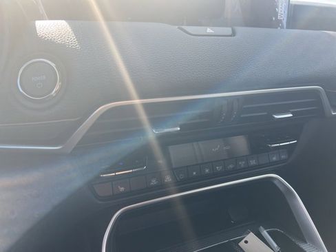 New 2025 MAZDA CX-90 Plug-In Hybrid w/Premium Sport image 32