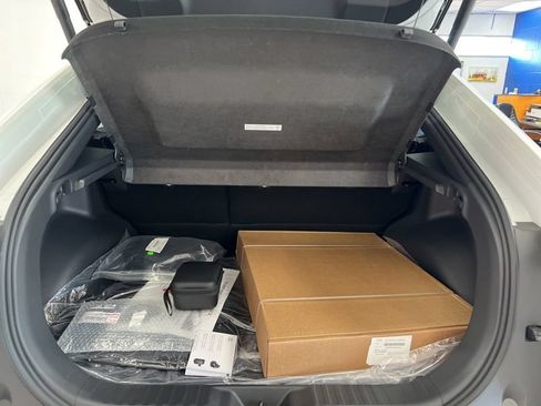 New 2026 Subaru Uncharted AWD image 11