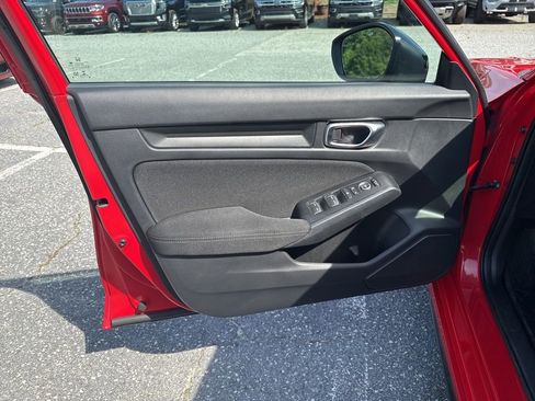 Used 2022 Honda Civic Sport image 22