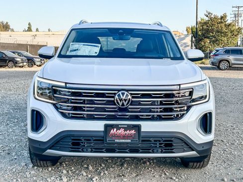 New 2026 Volkswagen Atlas SEL AWD/4WD image 2