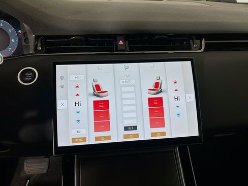 Used 2026 Land Rover Range Rover Evoque S image 18