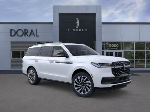 New 2025 Lincoln Navigator Black Label image 7