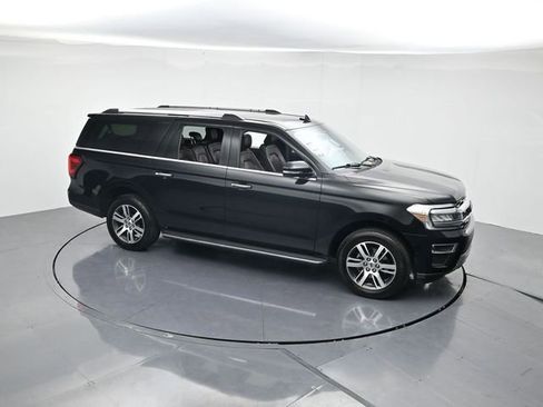 Used 2023 Ford Expedition Max Limited image 41