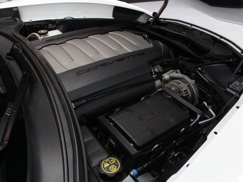 Used 2019 Chevrolet Corvette Stingray Coupe w/ 2LT Preferred Equipment Group RWD image 30