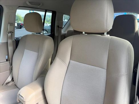 Used 2011 Jeep Compass Sport FWD image 8