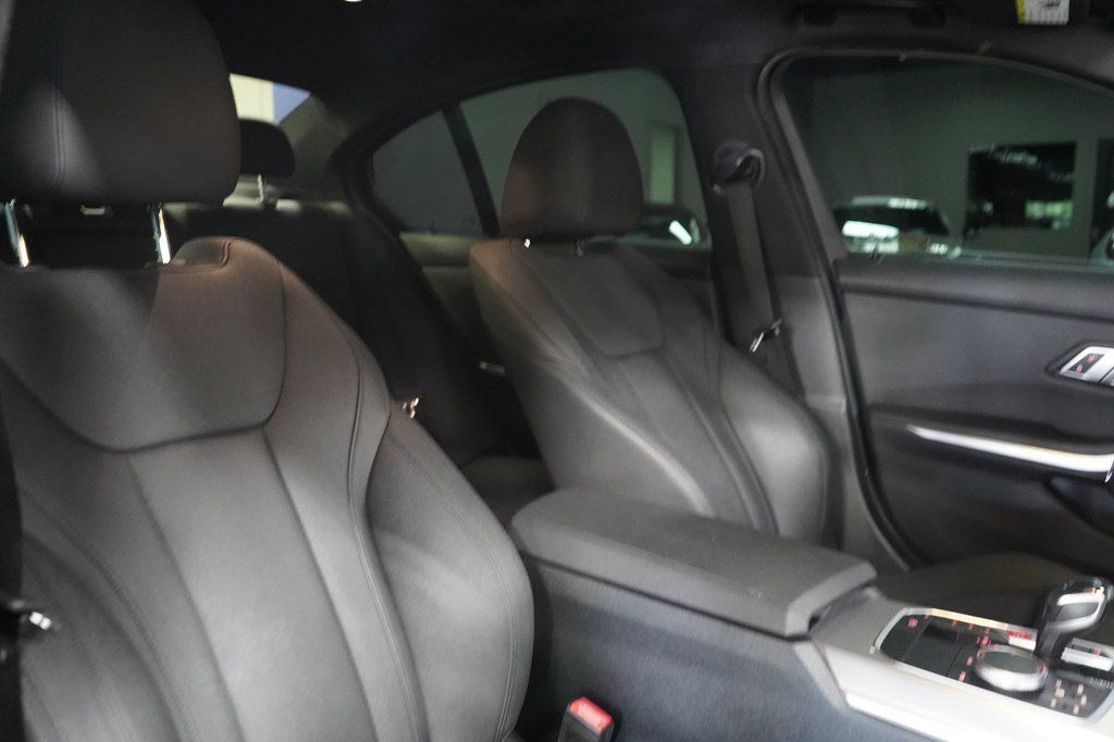 Used 2020 BMW M340i RWD image 29