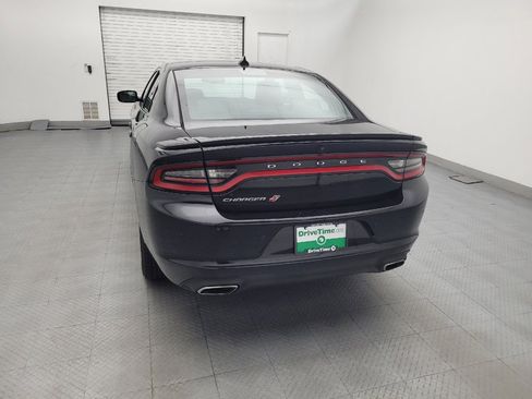 Used 2018 Dodge Charger GT AWD/4WD image 6