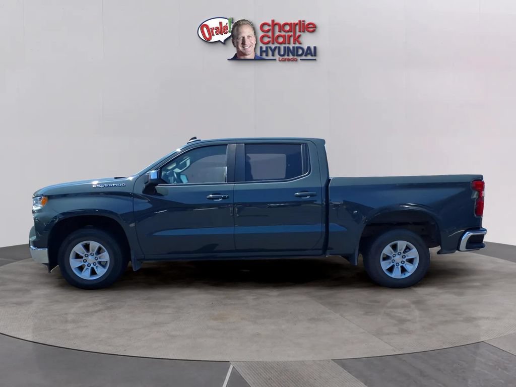 Used 2025 Chevrolet Silverado 1500 LT RWD image 2