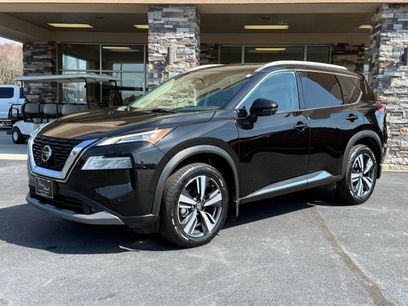 Used 2021 Nissan Rogue SL w/ Premium Package