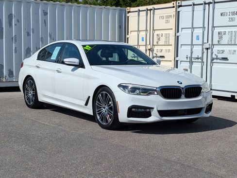 Used 2017 BMW 530i RWD image 2