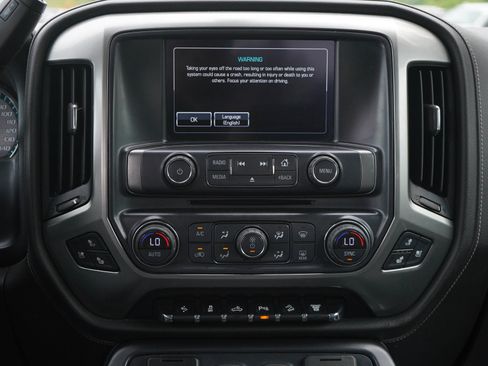 Used 2019 Chevrolet Silverado 2500 LTZ w/ Midnight Edition AWD/4WD image 18